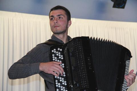 Mladen Vukmir (Serbia) 